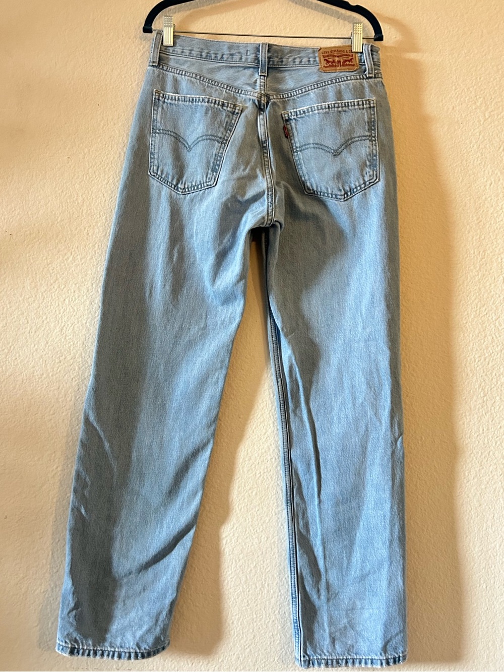 Levi's Light Blue Straight Leg Jeans - Picture 5 of 10